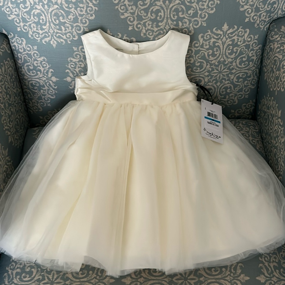 NWOT Pippa & Julie Ivory Tulle Flower Girl Dress